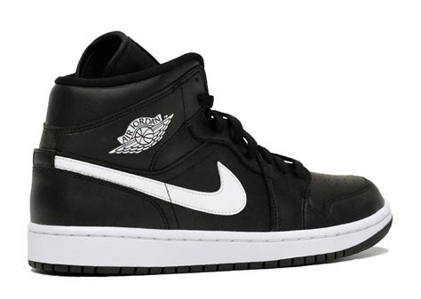 Air Jordan 1 Mid Black White | Level Up