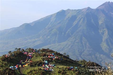 5 Rekomendasi Gunung Terindah di Jawa Tengah