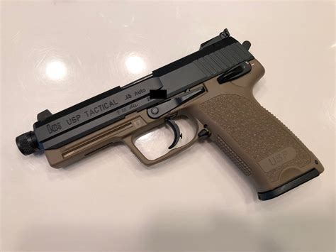 SOLD: HK USP .45 Tan Tactical (FDE)