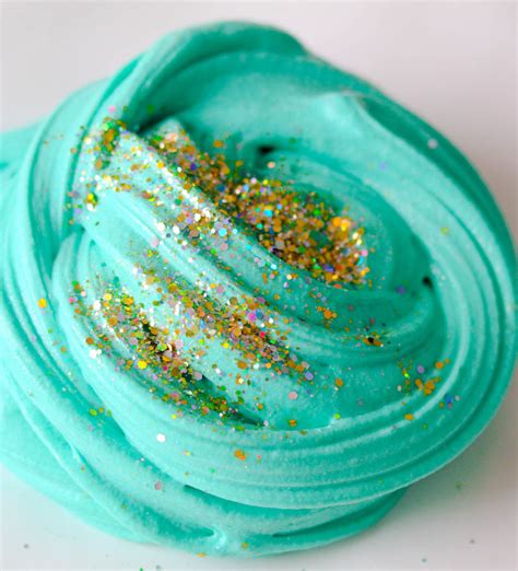 Make this easy no glue glitter and gold dish soap slime with only three ...