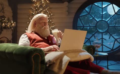 John Travolta stars as Santa Claus in new Pulp Fiction-themed advert ...