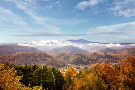 Gatlinburg named “Best Place to Visit for Fall” by USA Today