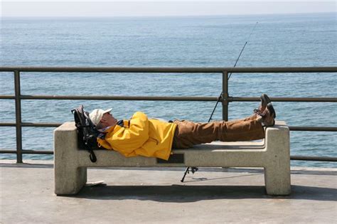 Huntington Beach Pier - Pier Fishing in California