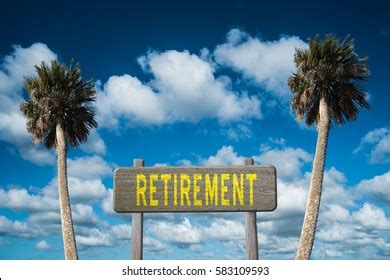 Retirement Sign On Beach Background Stock Photo 583109593 | Shutterstock