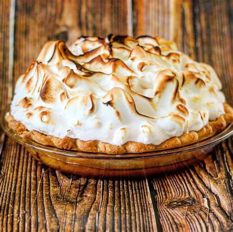 the best - aunt donna lou's decadent chocolate meringue pie. – A cook ...