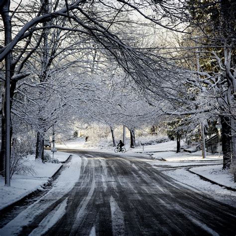 Ann Arbor, Michigan in winter photo on Sunsurfer