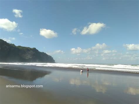 "Pantai Parangtritis": Yogyakarta's most famous beach