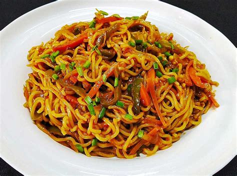 Street Style Schezwan Maggi Recipe In 20 Minutes