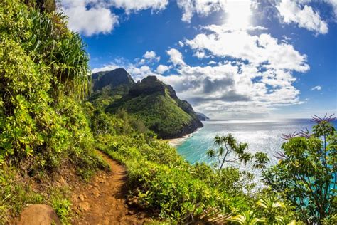 Kauai Top 10+ Hiking Trails + Map | Best Hikes on Kauai Hawaii