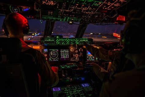 Cockpit,night,airplane,aircraft,plane - free image from needpix.com