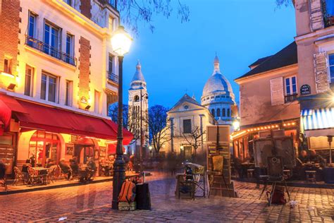 Montmartre Walking Tour – Paris