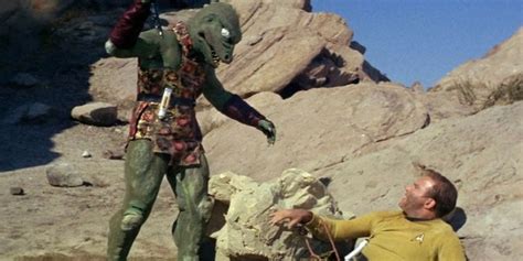 Captain Kirk's 8 Best Star Trek TOS Episodes