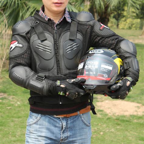 Should You Wear Body Armor On A Motorcycle? - 2024 Guide : Motorcycling ...