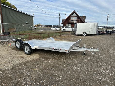 Triton Trailer – Yellowstone Valley Trailer Services