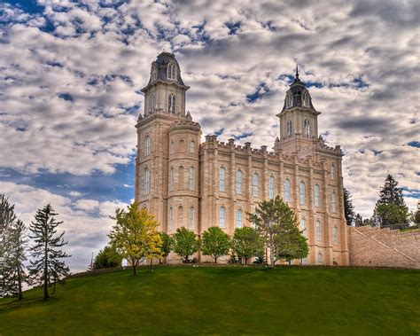 Manti Utah LDS Temple Photograph by Scott Law | Pixels