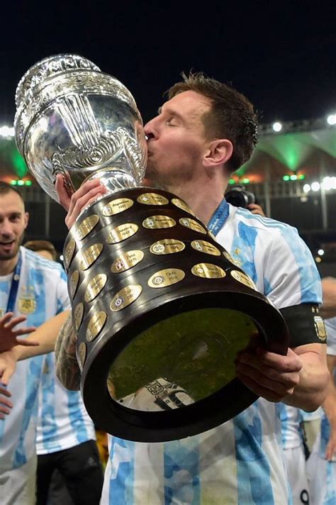 Lionel Messi Lifts The 2021 Copa America Trophy As Argentina Defeats ...