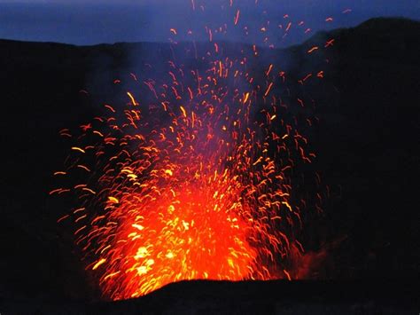 Hot And Cold: How Many Active Volcanoes Are There In Antarctica ...