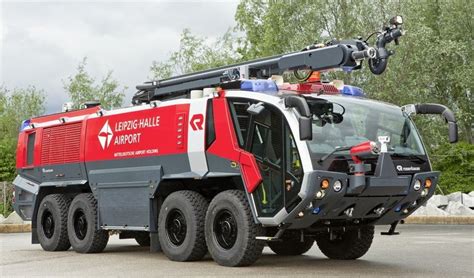 Rosenbauer Panther 8x8 Fire Truck [OS] [975x572] : r/MachinePorn