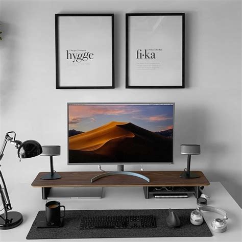 The Perfect Desktop Lighting for your Setup - Minimal Desk Setups