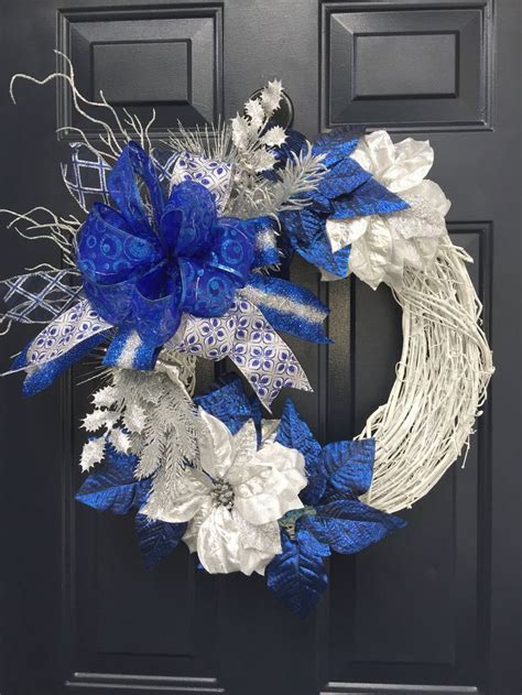 Elegant Blue Christmas Wreath for a Festive Front Door