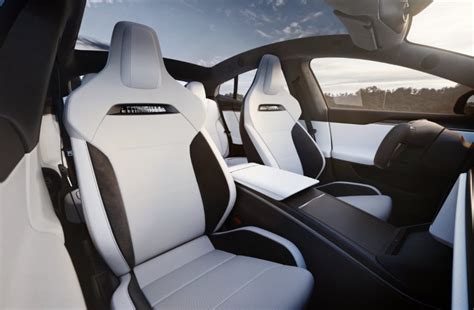 tesla-model-s-sport-seats - TESLARATI