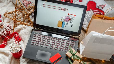 Online Holiday Shopping Safety Tips