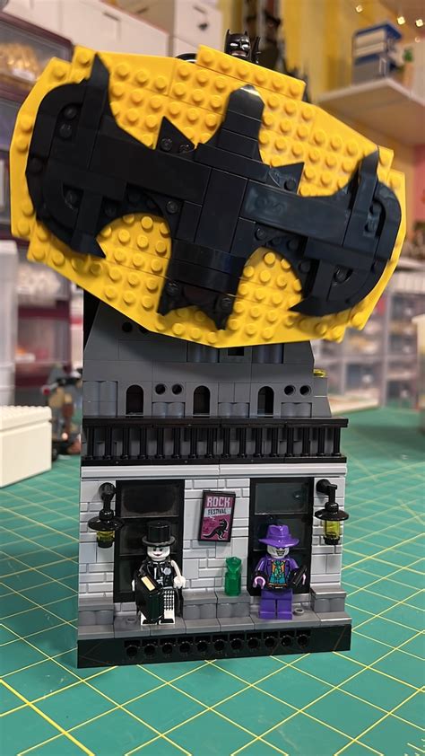 LEGO Batman MOC - MOCtopia.com