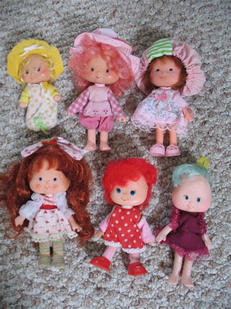 Ida & Mae: The original Strawberry Shortcake dolls