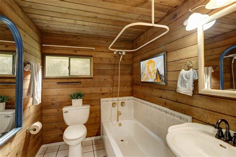 5 Ways To Create The Perfect Bathroom For Your Log Cabin | Pineca.com