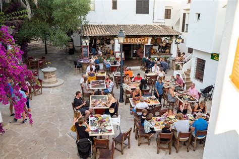 Mediterranean Restaurants in Cala d'Or | SeeMallorca.com