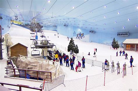 Ski Dubai – Mall Of The Emirates | Lilas Tourism