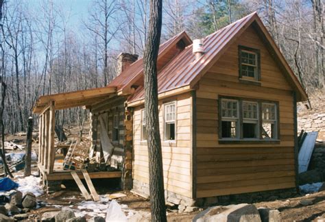 Part Four of... Building a rustic cabin - Handmade Houses with Noah Bradley