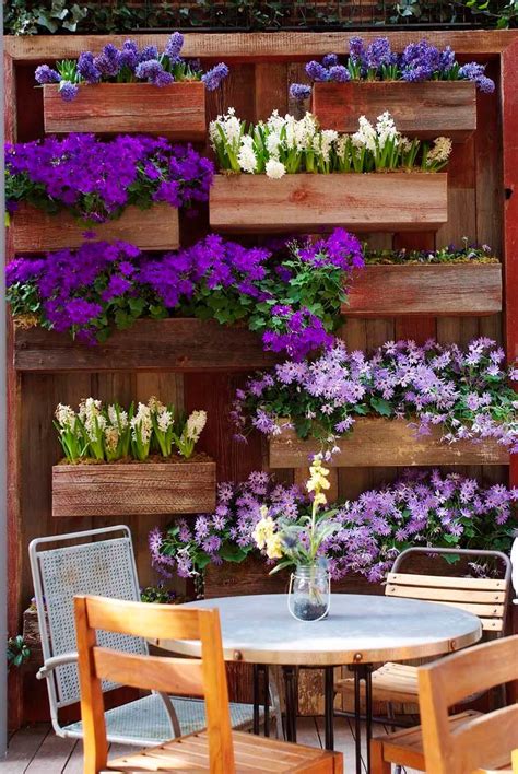 31 Best Garden Fence Decoration Ideas and Designs for 2020