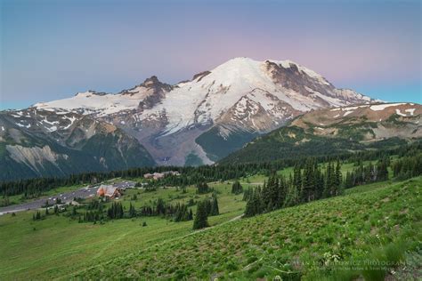 Sunrise on Mount Rainier - Alan Majchrowicz Photography