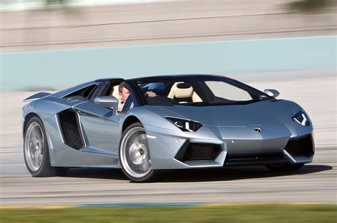 Lamborghini Aventador Roadster