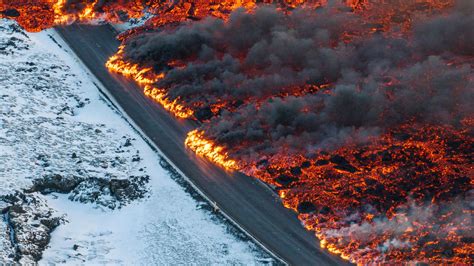 Iceland volcano: Enormous lava flow engulfs road after another eruption ...