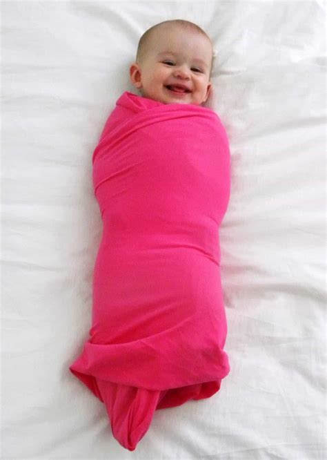 How to Make a Swaddle Blanket with 10 FREE DIY Patterns