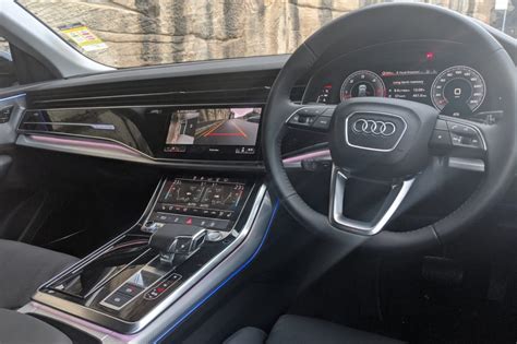 Audi Q8 Interior Images & Photos - See the Inside of the Latest Audi Q8 ...