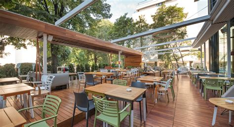 Best Practices for Outdoor Dining All Year Long | Modern Restaurant ...