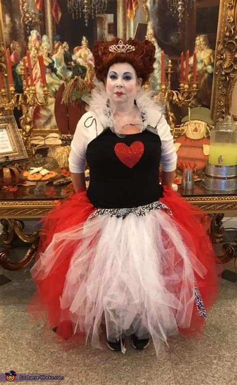 Queen of Hearts Costume | Last Minute Costume Ideas