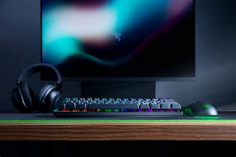 This New Mini Razer Keyboard Looks Perfect For Minimalists