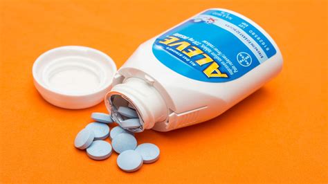 Uses and Side Effects of Naproxen - Health Hearty