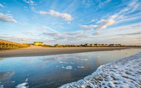 Isle of Palms Beach / South Carolina / USA // World Beach Guide