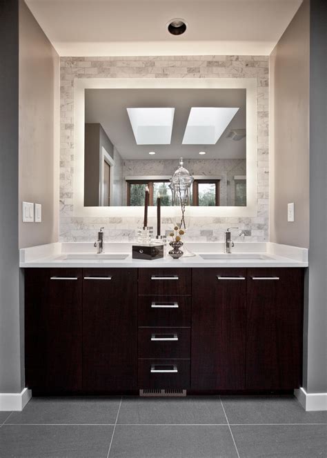 10+ Modern Bathroom Mirror Ideas – HomeDecorish