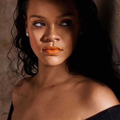 Rihanna - Fenty Beauty Mattemoiselle 2018 • CelebMafia