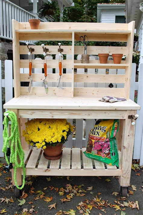 The Picket Fence Projects Ma Look What I Made Potting Bench Plans