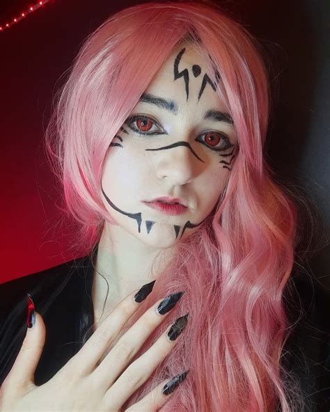 Fem sukuna cosplay jujutsu kaisen