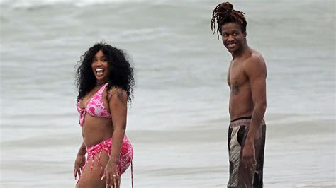 SZA Spotted On Hawaii Beach With 'SOS' Producer ThankGod4Cody