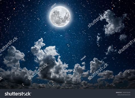 68.057 Halloween Moon Night Sky Images, Stock Photos & Vectors ...