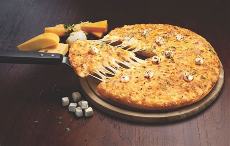 Pizza-Hut-Cheesy-7-KV-2 | Darren Bloggie 達人的部落格 - Singapore Lifestyle Blog